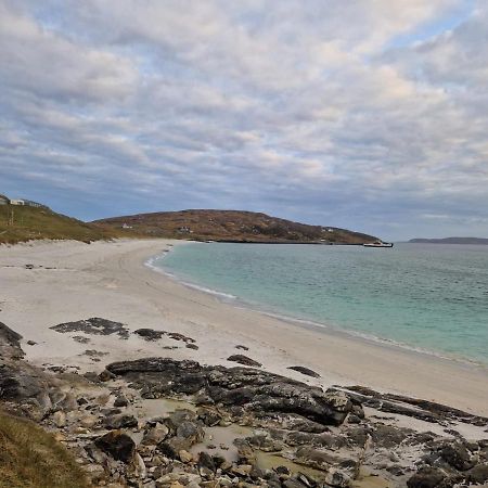 Vila Loch An Eilean Pod Isle Of South Uist Pollachara Exteriér fotografie
