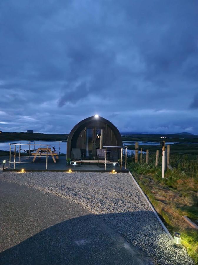 Vila Loch An Eilean Pod Isle Of South Uist Pollachara Exteriér fotografie